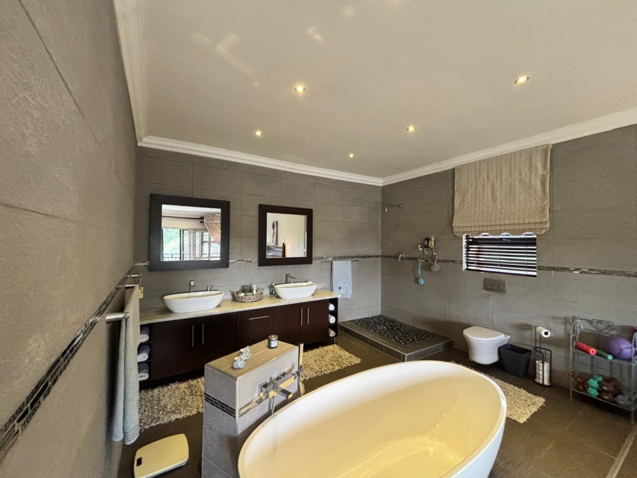 3 Bedroom Property for Sale in Tuscany Ridge North West
